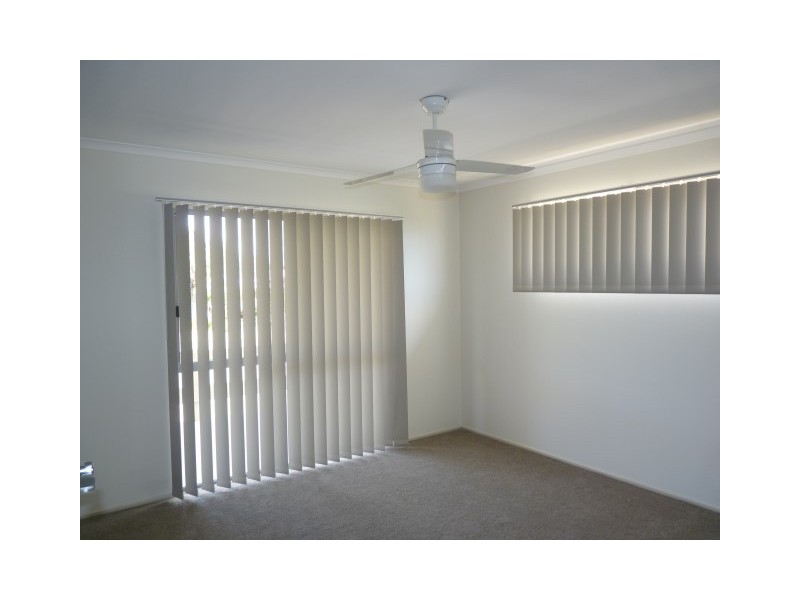 300 Boat Harbour Drive, Scarness QLD 4655