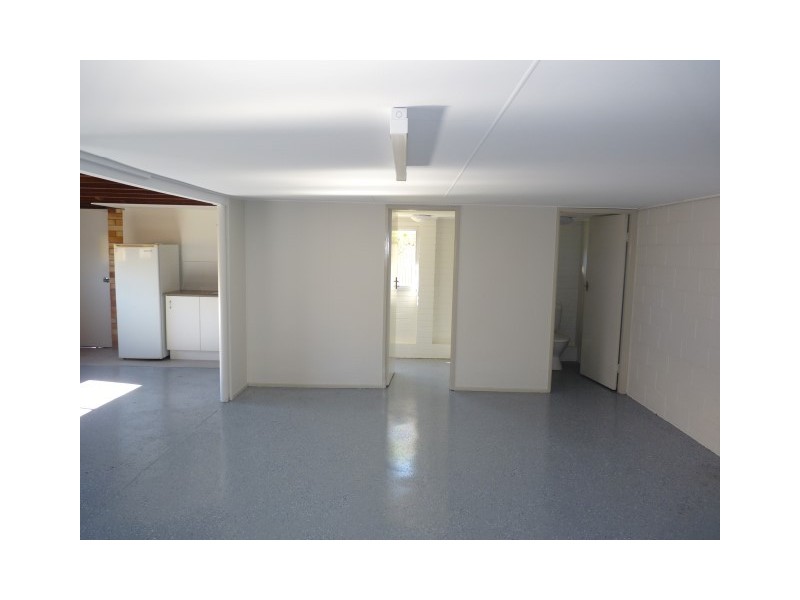 300 Boat Harbour Drive, Scarness QLD 4655