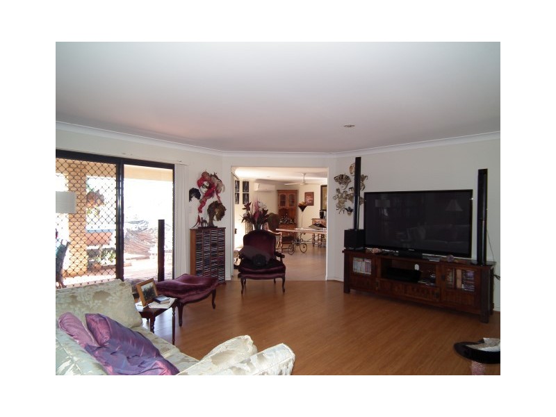 16 Golden Grove Court, Eli Waters QLD 4655