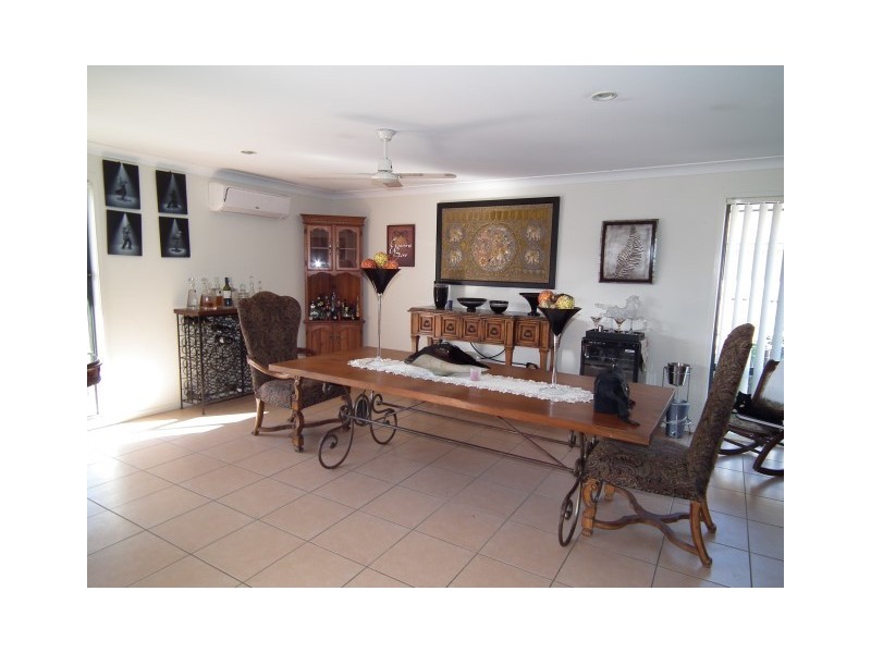 16 Golden Grove Court, Eli Waters QLD 4655