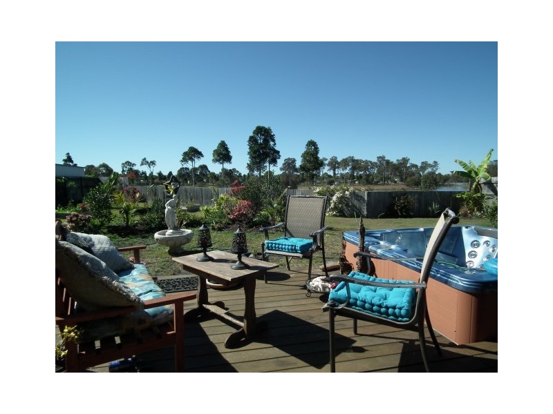 16 Golden Grove Court, Eli Waters QLD 4655