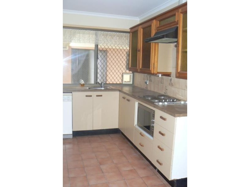 11 Andersen Avenue, Urraween QLD 4655