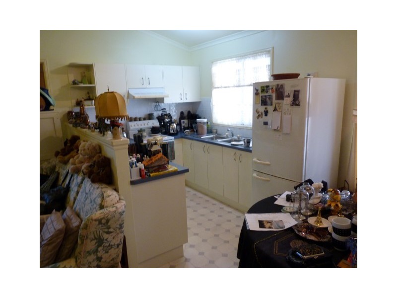33 Pelican Avenue, Pialba QLD 4655