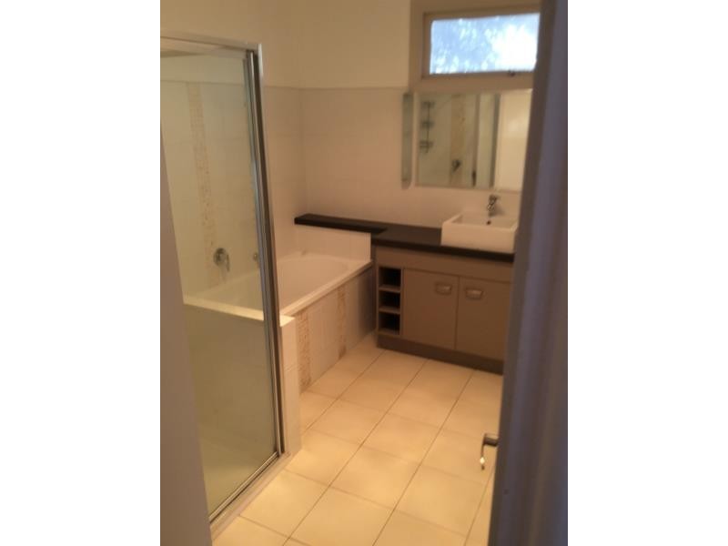 34 Cunningham Street, Torquay QLD 4655