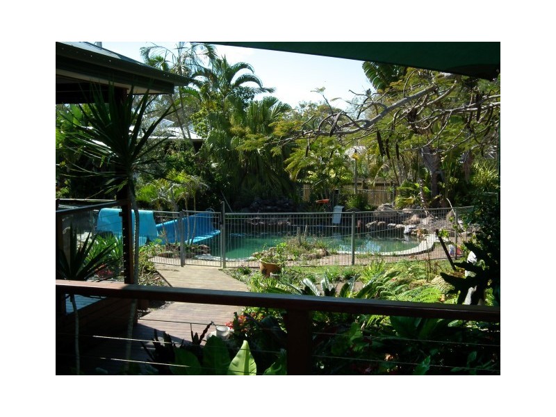 8 Washington Drive, Wondunna QLD 4655