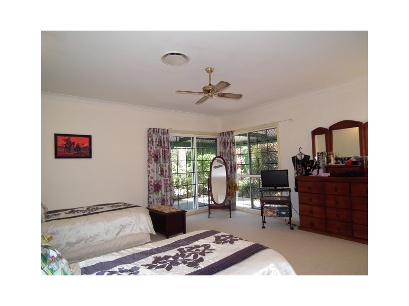 8 Washington Drive, Wondunna QLD 4655