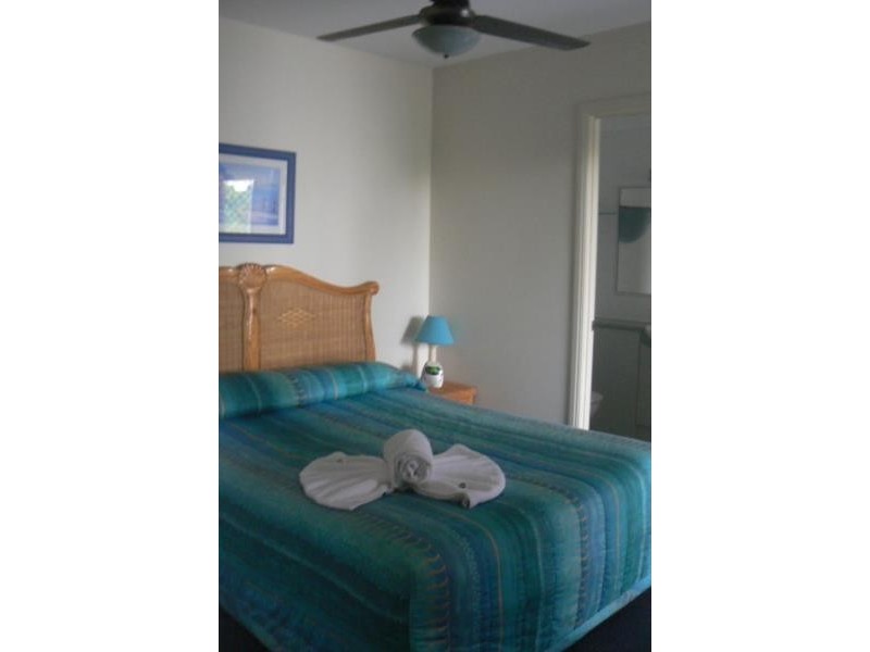 104 396 Esplanade, Torquay QLD 4655