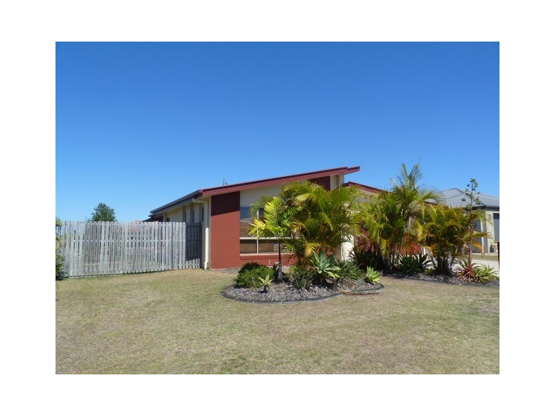 48 Lady Penrhyn Drive, Eli Waters QLD 4655