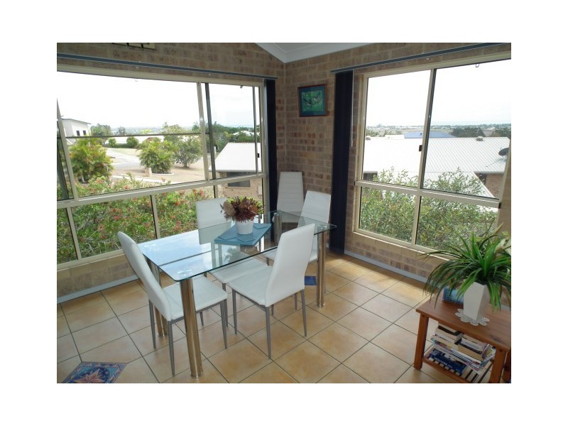 16 Sovereign Court, Urraween QLD 4655
