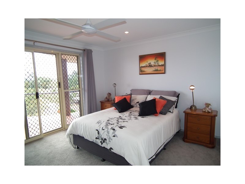 16 Sovereign Court, Urraween QLD 4655