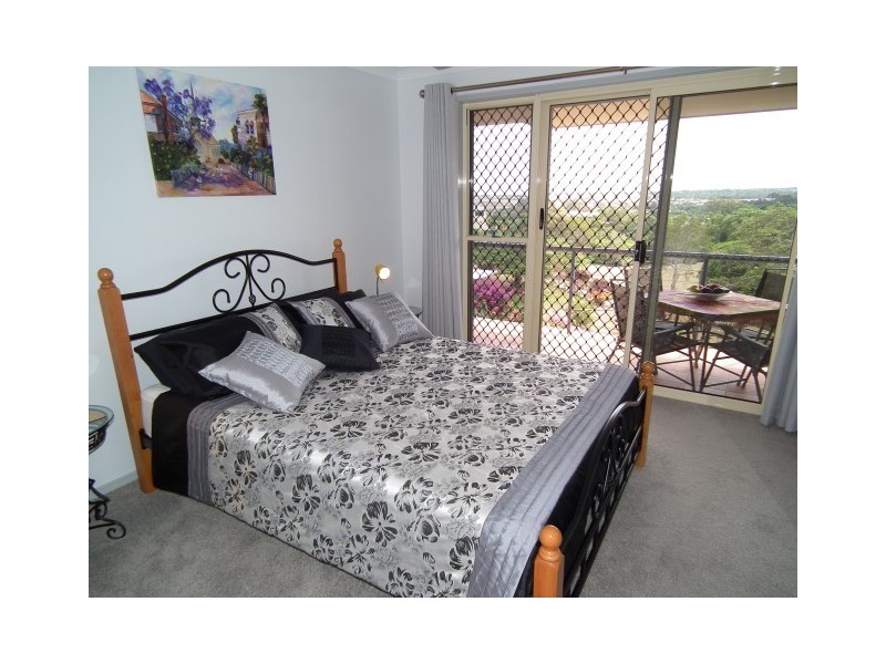 16 Sovereign Court, Urraween QLD 4655