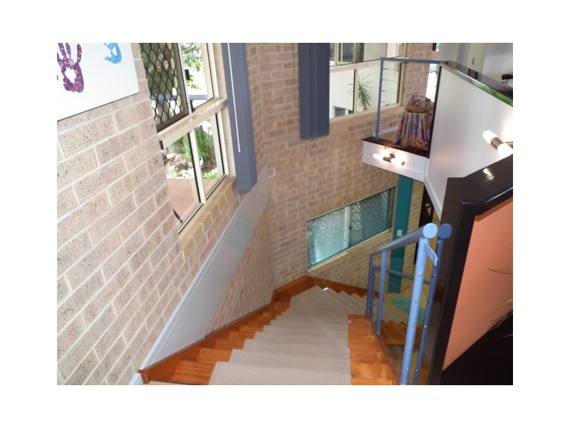 16 Sovereign Court, Urraween QLD 4655