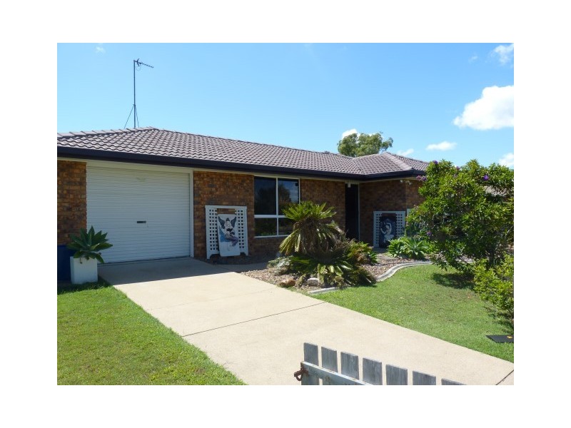 24 Michelle Drive, Point Vernon QLD 4655