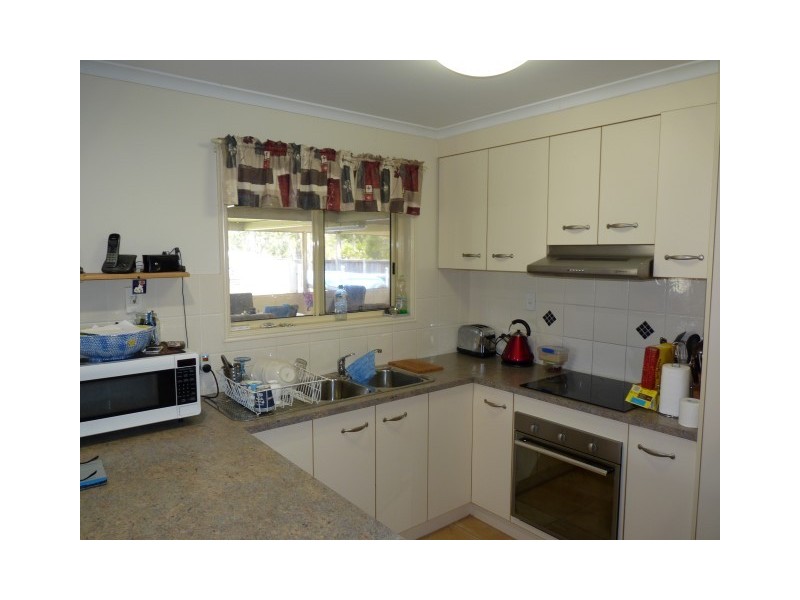 15 Trill Court, Urangan QLD 4655