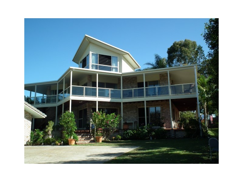 7 Wright Way, Scarness QLD 4655