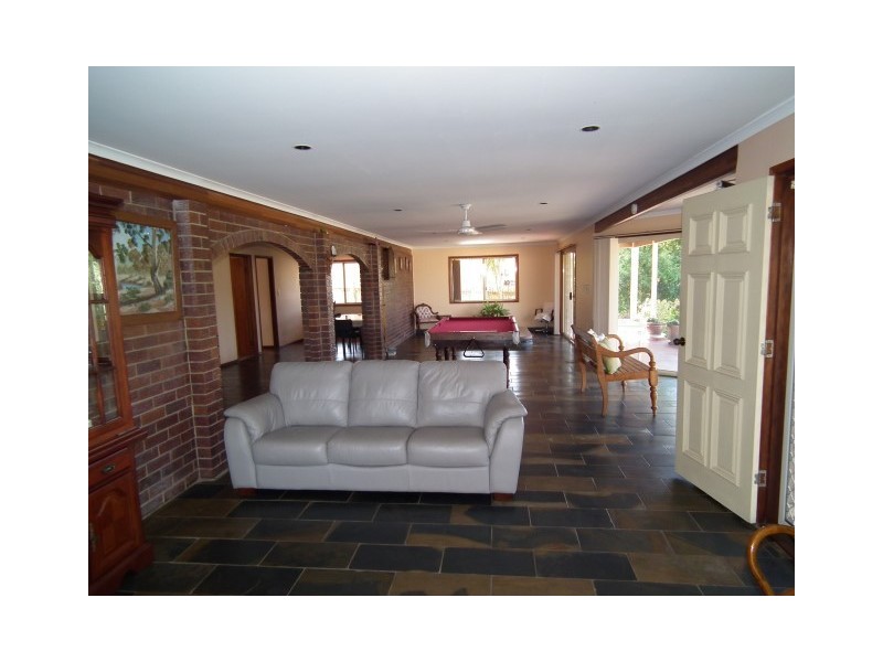 7 Wright Way, Scarness QLD 4655