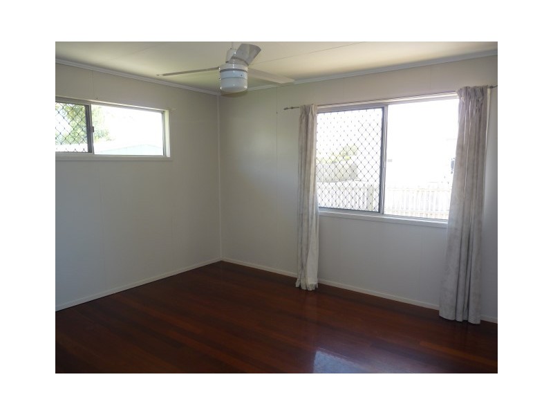 10 Rose Street, Pialba QLD 4655