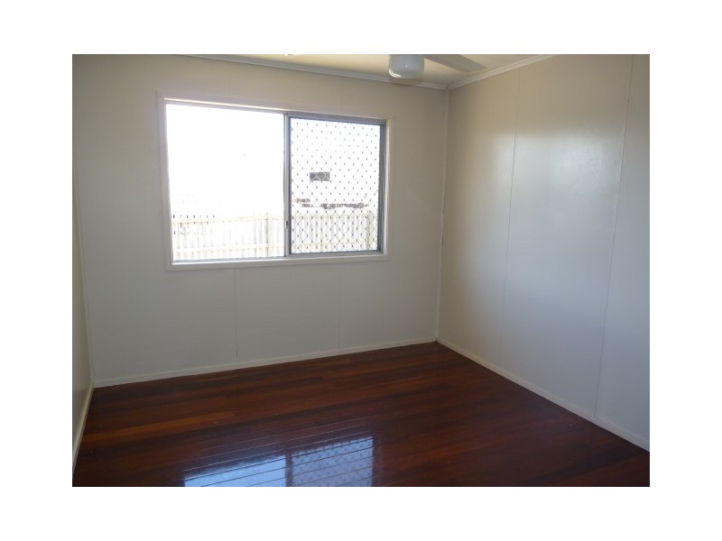 10 Rose Street, Pialba QLD 4655