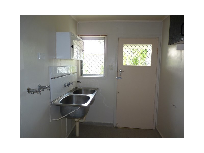 10 Rose Street, Pialba QLD 4655