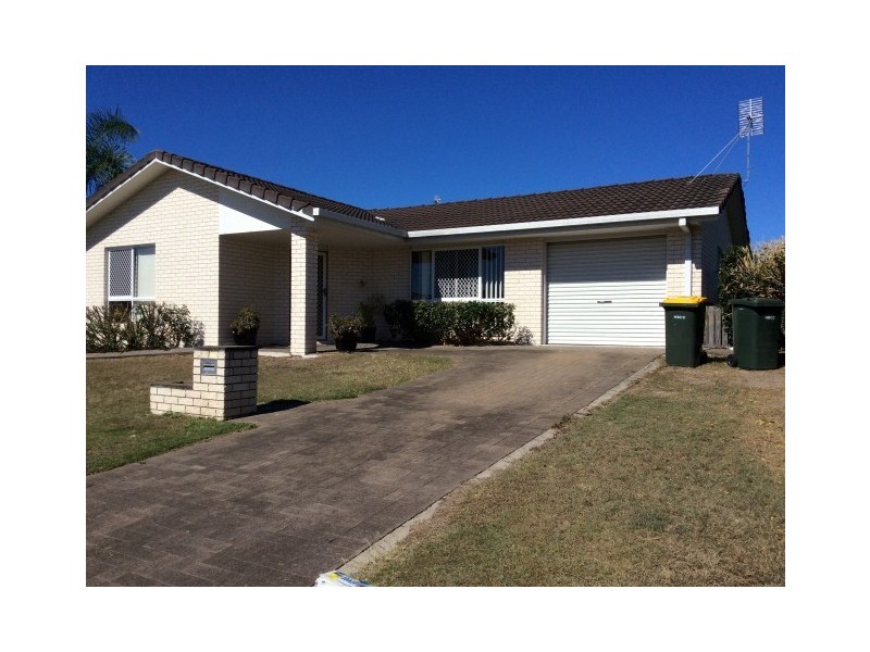 11 Dean Court, Urraween QLD 4655