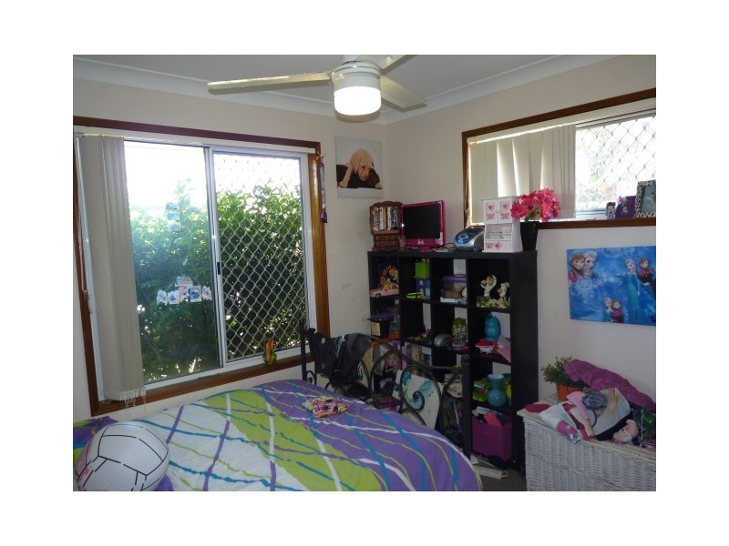 11 Dean Court, Urraween QLD 4655