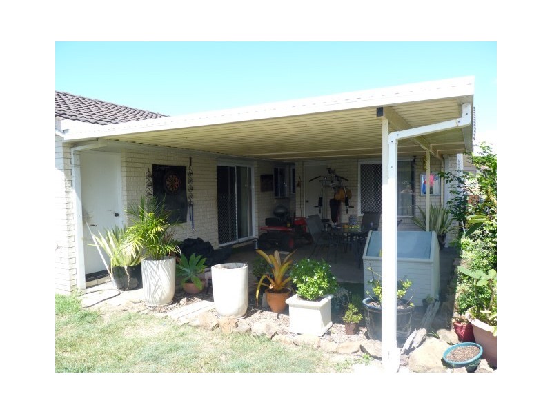 11 Dean Court, Urraween QLD 4655