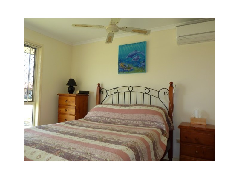 5 Sonder Street, Urangan QLD 4655