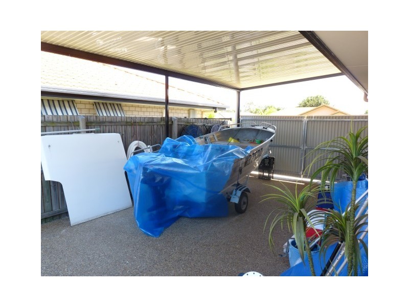 5 Sonder Street, Urangan QLD 4655