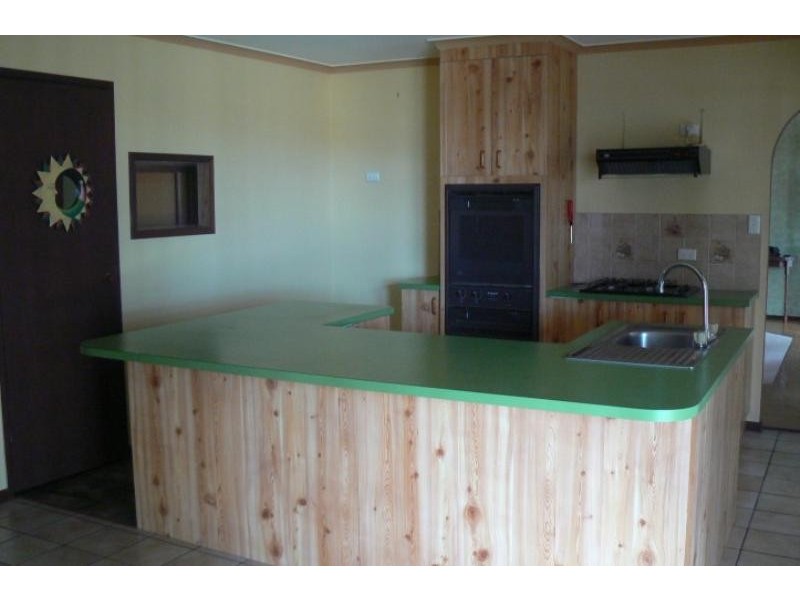 14 Jacobsen Outlook, Urraween QLD 4655