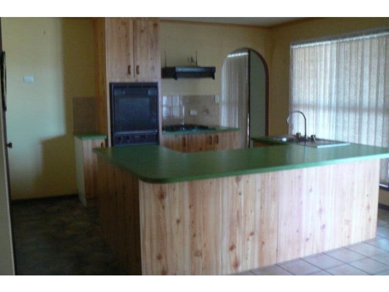 14 Jacobsen Outlook, Urraween QLD 4655