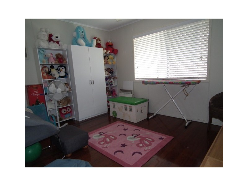 349 Torquay Terrace, Torquay QLD 4655