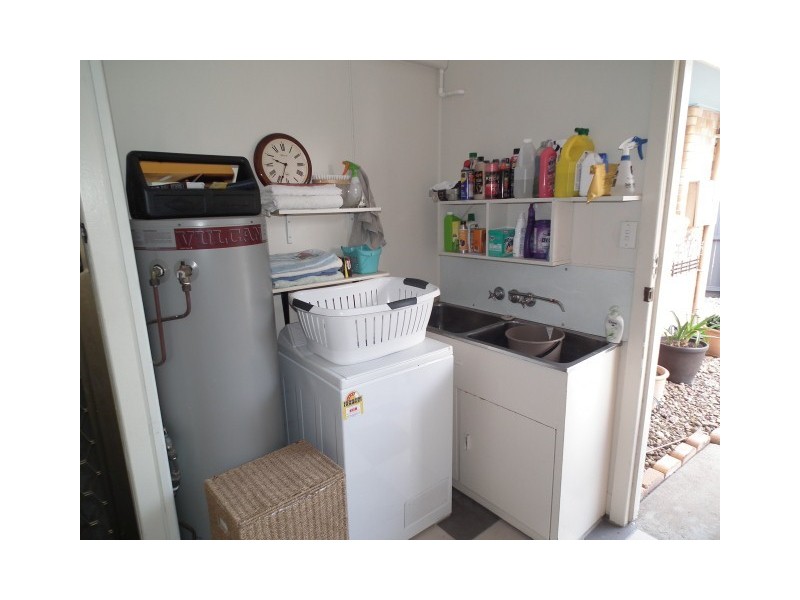 349 Torquay Terrace, Torquay QLD 4655