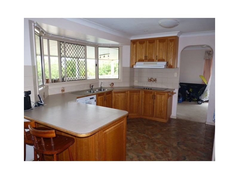 12 Maike Drive, Urraween QLD 4655