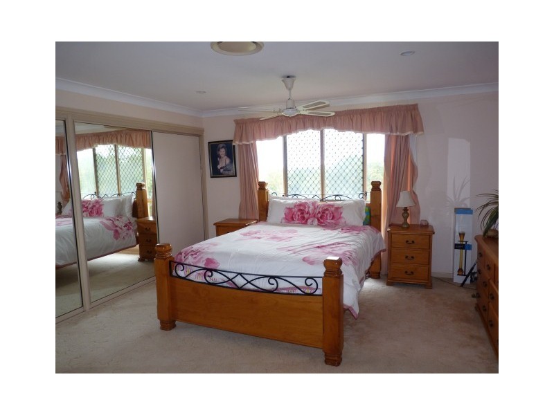 12 Maike Drive, Urraween QLD 4655