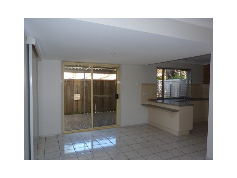 6/235 Esplanade, Pialba QLD 4655