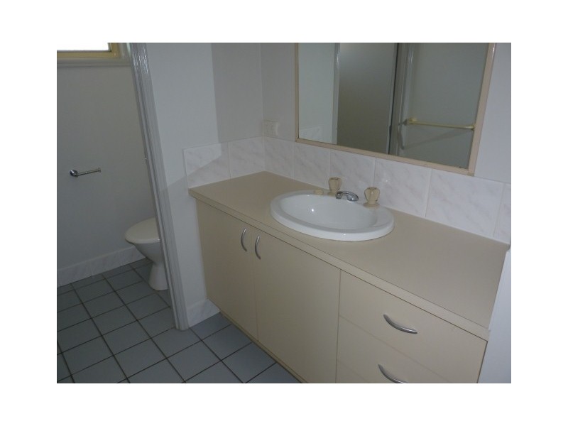 6/235 Esplanade, Pialba QLD 4655