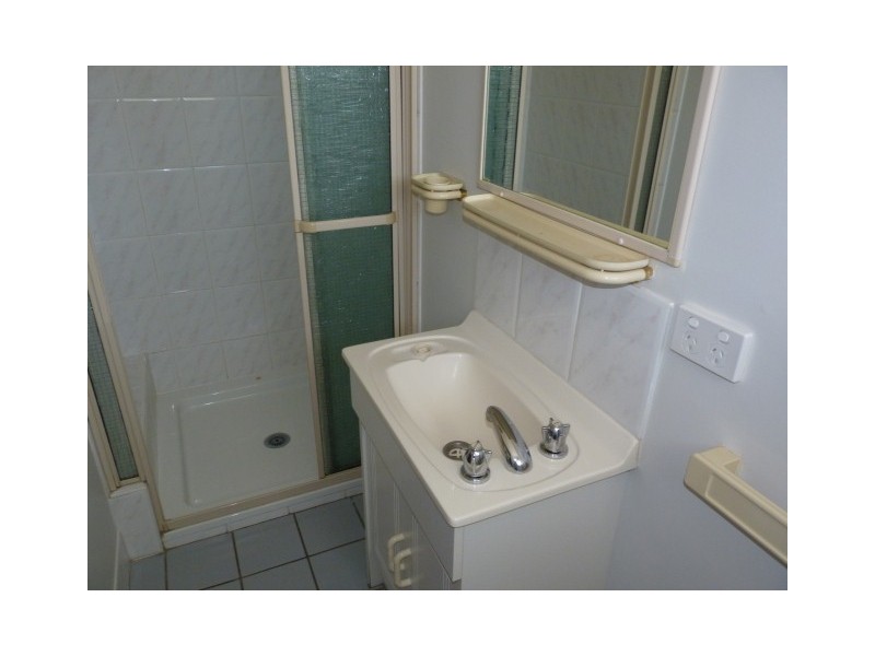 6/235 Esplanade, Pialba QLD 4655