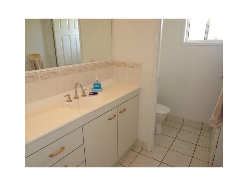 3 Victor Drive, Kawungan QLD 4655