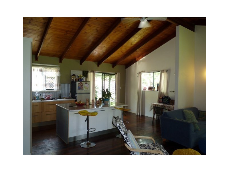 22/14-24 Exeter Street, Torquay QLD 4655