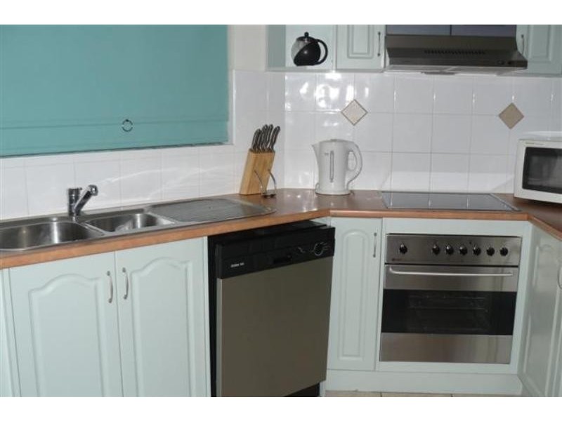 105, 396 Esplanade, Torquay QLD 4655