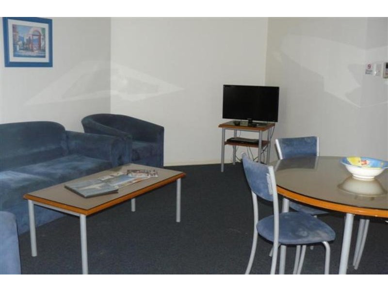 105, 396 Esplanade, Torquay QLD 4655