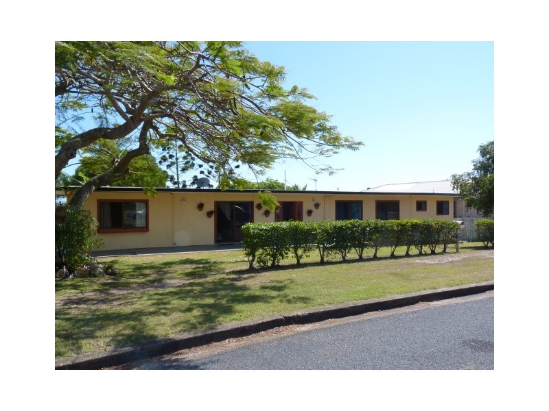 15 Jacobsen Outlook, Urraween QLD 4655