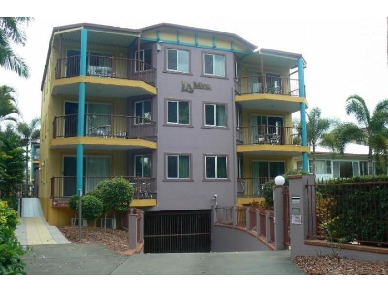 102 396 Esplanade, Torquay QLD 4655