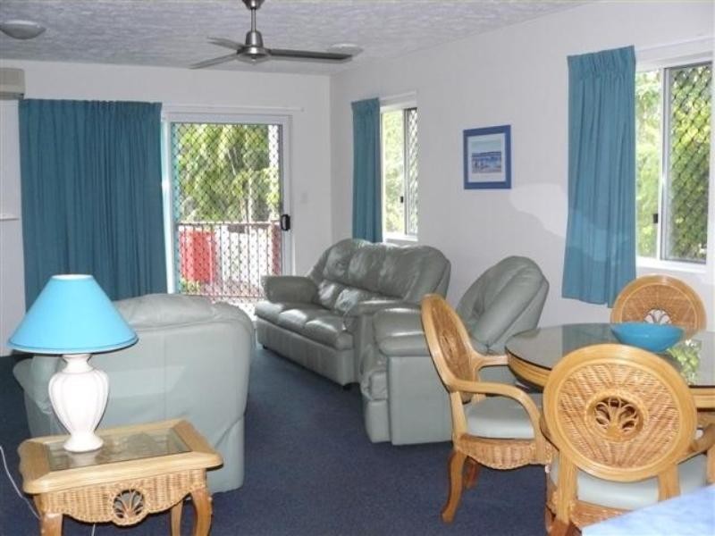 102 396 Esplanade, Torquay QLD 4655