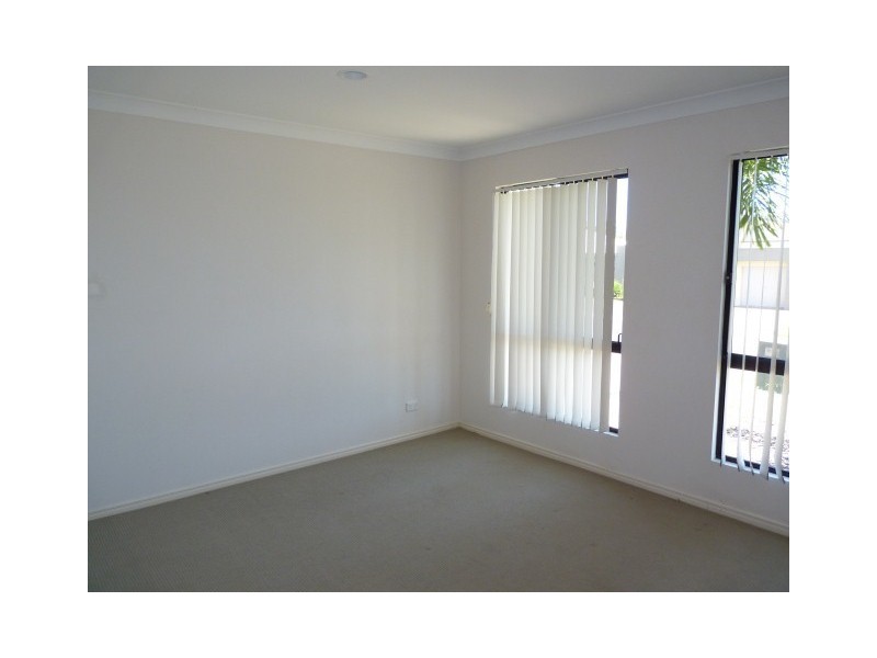 8 Bay Park Road, Wondunna QLD 4655
