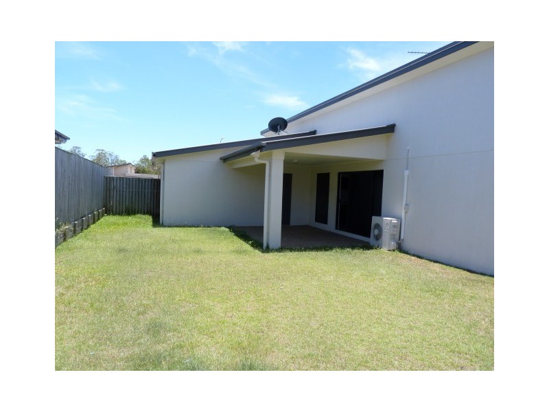 8 Bay Park Road, Wondunna QLD 4655
