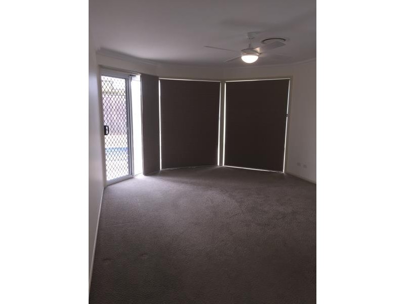 61 Parklands Blvd, Wondunna QLD 4655