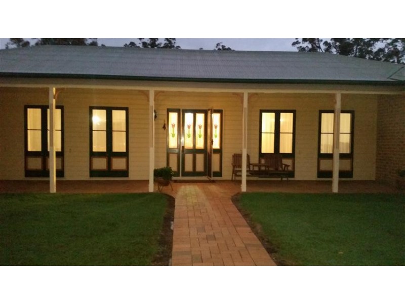 150 Barranjoey Drive, Sunshine Acres QLD 4655