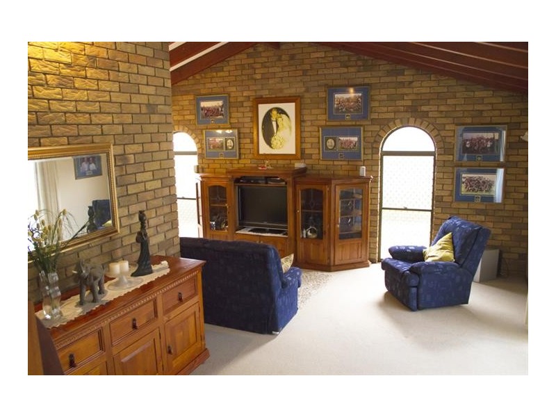 29 Royal Drive, Kawungan QLD 4655