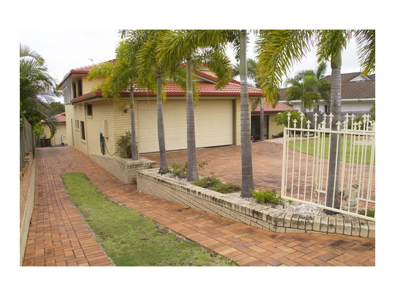 29 Royal Drive, Kawungan QLD 4655